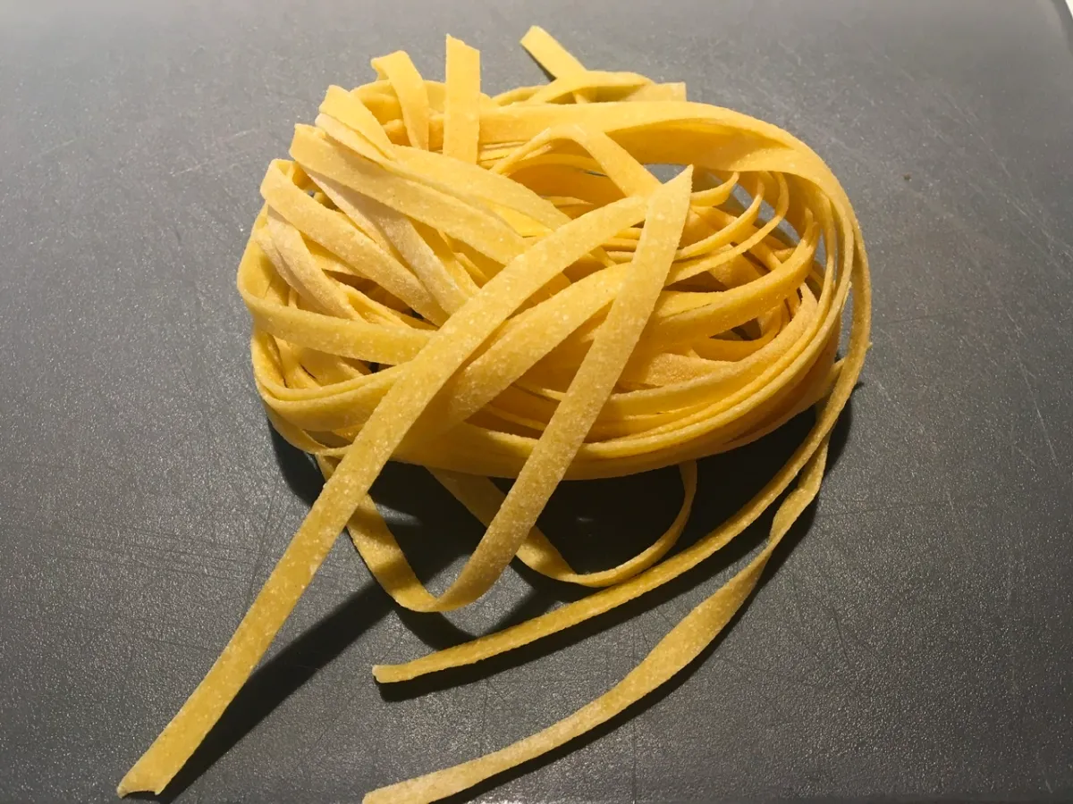 Homemade Egg Noodle Pasta - Treks & Bites ®️
