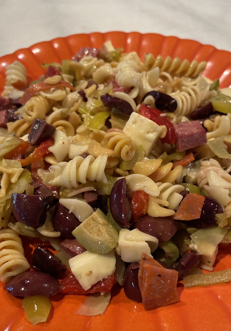 Italian Deli Pasta Salad Treks & Bites