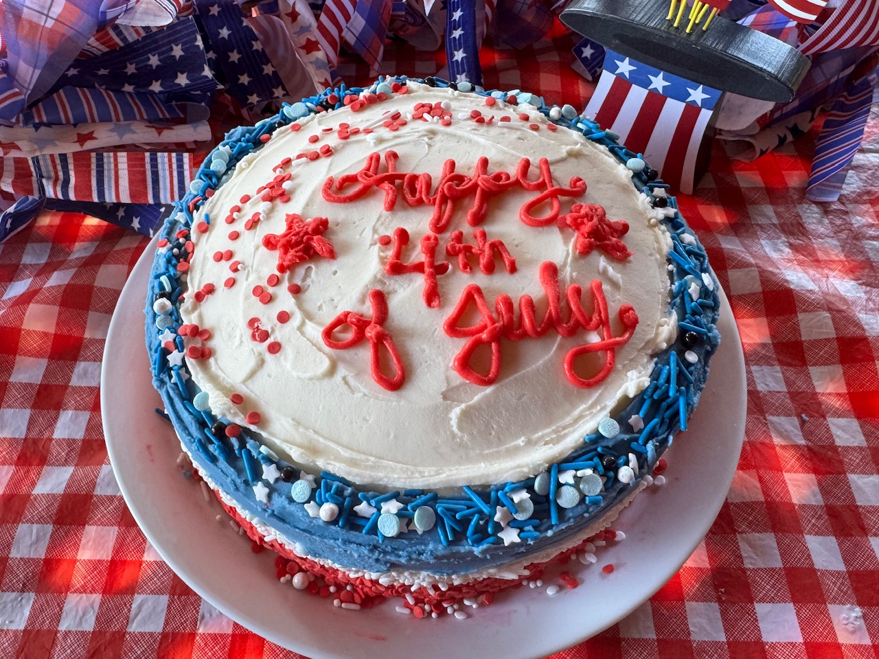 Treks July 4th Patriotic Ombre Layer Cake 1 Treks IMG 8422